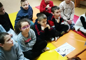 Uczniowie podczas zajęć