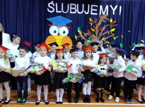 Uczniowie klas pierwszych