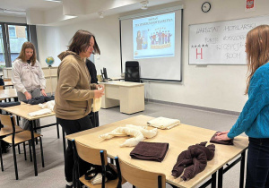 Uczniowie podczas warsztatów