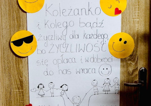 Dekoracja na drzwiach