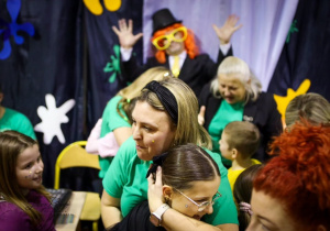 Uczniowie i nauczyciele podczas Drzwi Otwartych